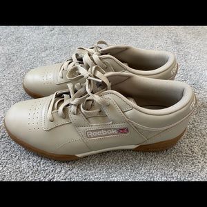 Reebok Tan Workout Plus Sneakers (Size 9.5)